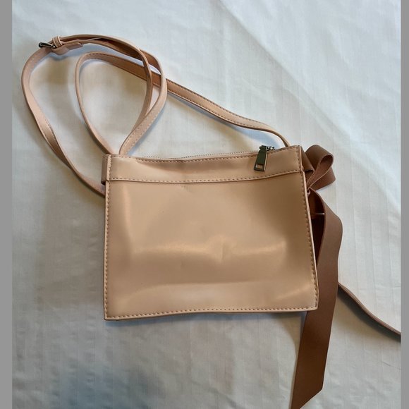 European Style Pink Crossbody with Bow on Side - Picture 3 of 5